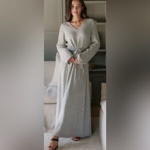 Jenni Kayne Everyday Maxi Large Oatmeal Wide Cuff Sleeve Wrap Dress.